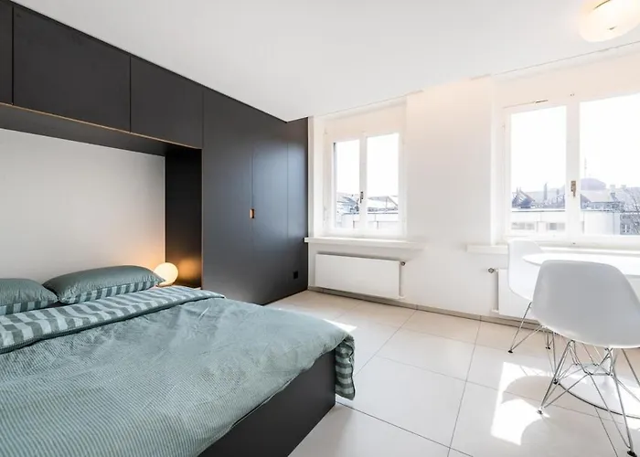 Modern 1 Room Apartment In District 4